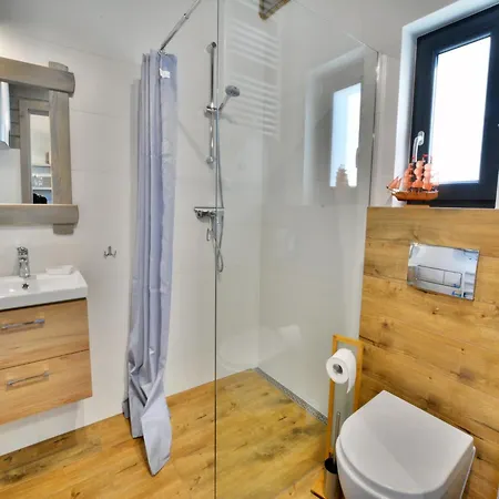 Holiday home Cottage In Siano Ty Near The Beach, Cleaning Included